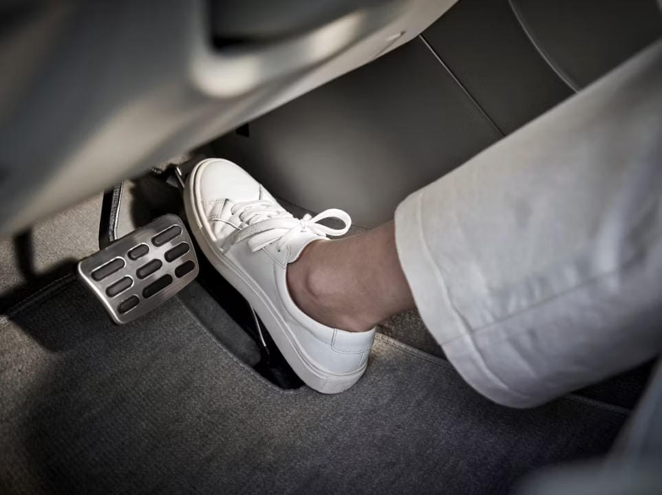 Frenado regenerativo inteligente.