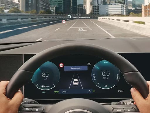 El head-up display de 12" del Hyundai TUCSON. 