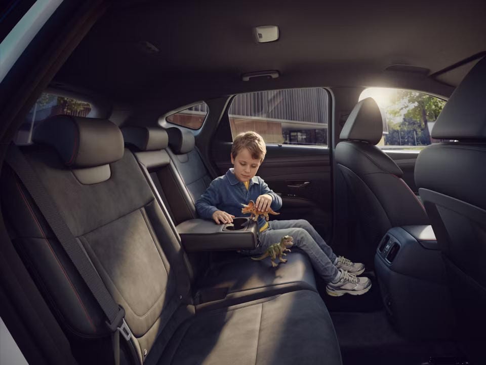 Los asientos negros deportivos N Line del Hyundai TUCSON. 