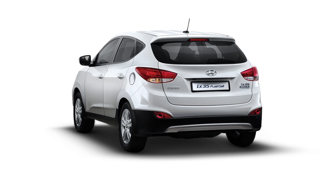 Left side rear view of white ix35 Fuel Cell