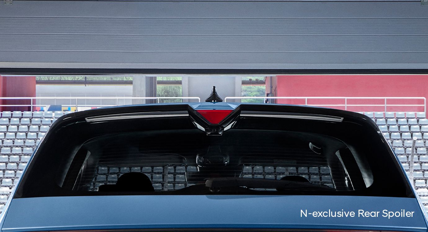N-exclusive Rear Spoiler