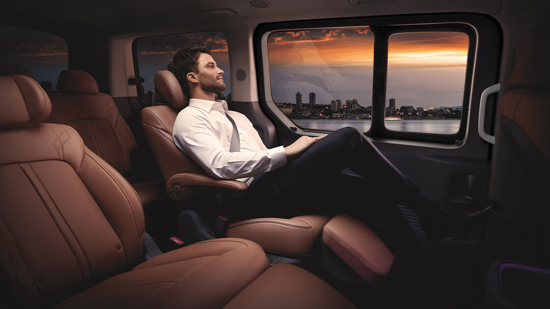 2nd-row-Seat-Premium-Relaxation