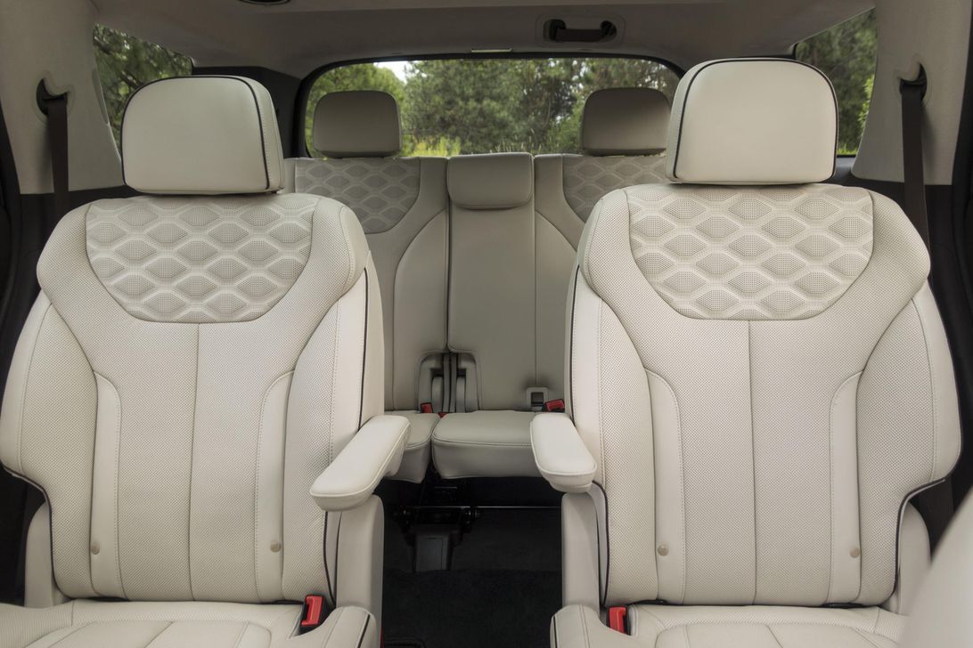 Tips Perawatan Jok Captain Seat Agar Selalu Terawat