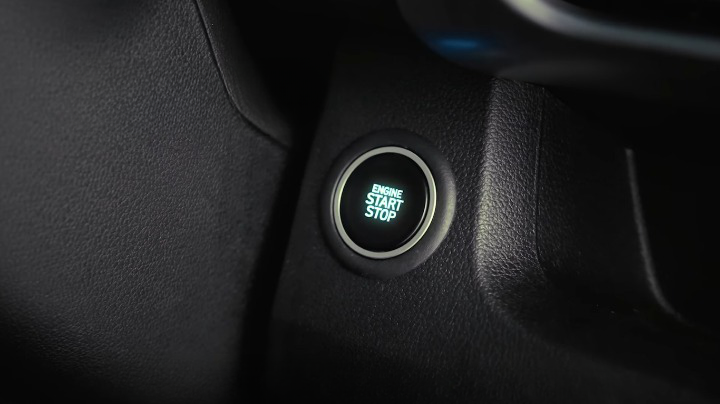 Bagaimana Cara Memanaskan Mobil yang Benar?