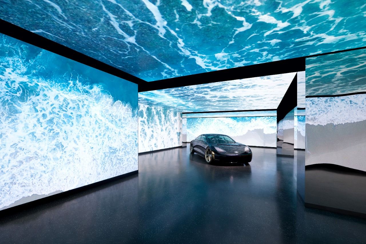 Hyundai Motorstudio, spot Instagramable terbaru di area Senayan Park, Jakarta, DKI Jakarta.