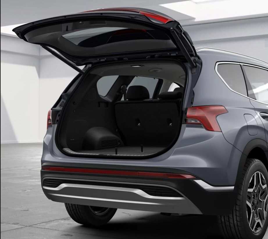 Fitur Smart Power Tailgate: Kemudahan Akses Bagasi Mobil yang Canggih dan Praktis