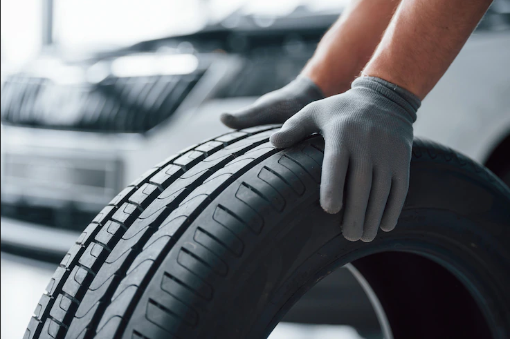 Jangan Salah, Ini Dia Tips Memilih Ban Mobil yang Benar