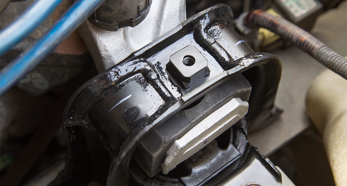 Engine Mounting Mobil: Jenis, Fungsi, dan Tanda Harus Diganti