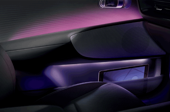 Transparent MateSuryols / In-car Storage