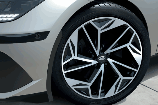 20 Inch alloy wheels