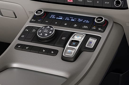 Dual zone automatic climate control