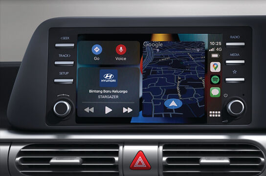 8” Display Audio with Smartphone Connectivity