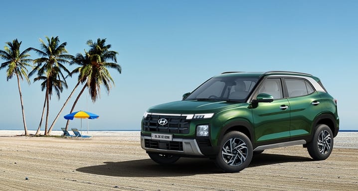 Best 5 Seater Cars Under ₹25 Lakh With Sunroof and Premium Interiors