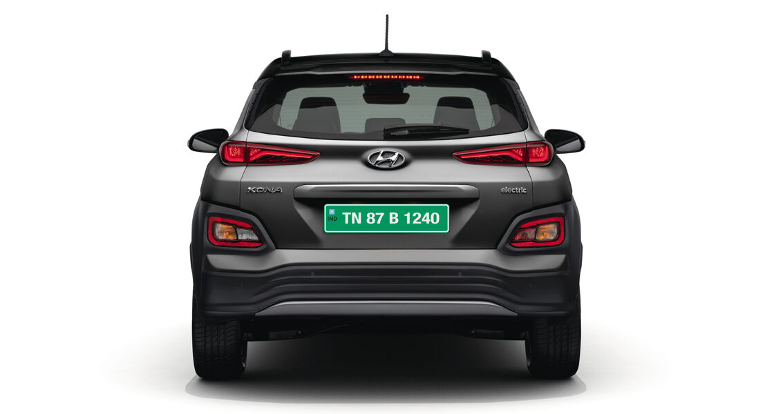 Hyundai Kona EV Frunk with Transport box (box + stainless steel sheet + 4  feets)