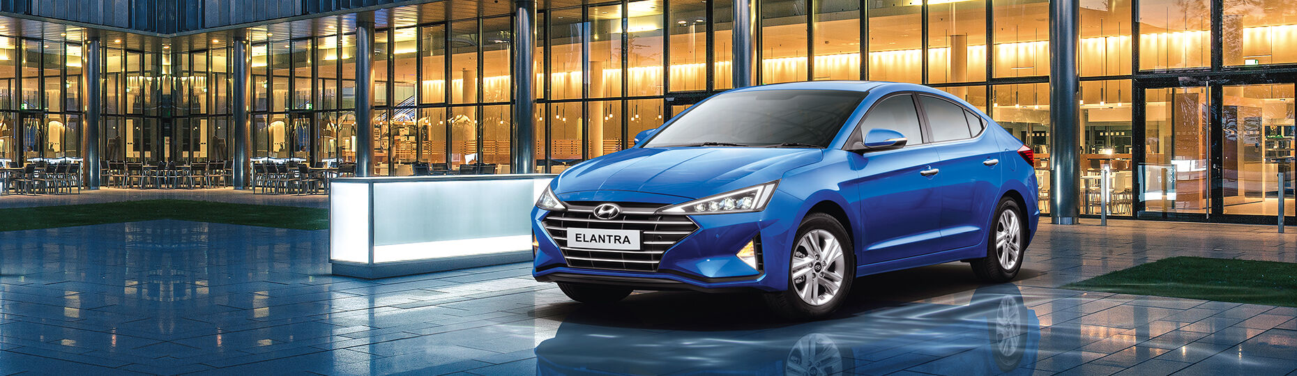 Elantra Highlights Premium Sedan Hyundai India