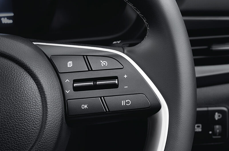 Auto defogging system illustrated on the windshield