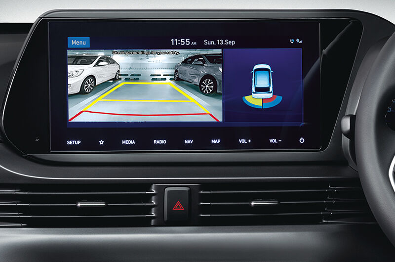 i20-rear-camera-with-dynamic-guidelines