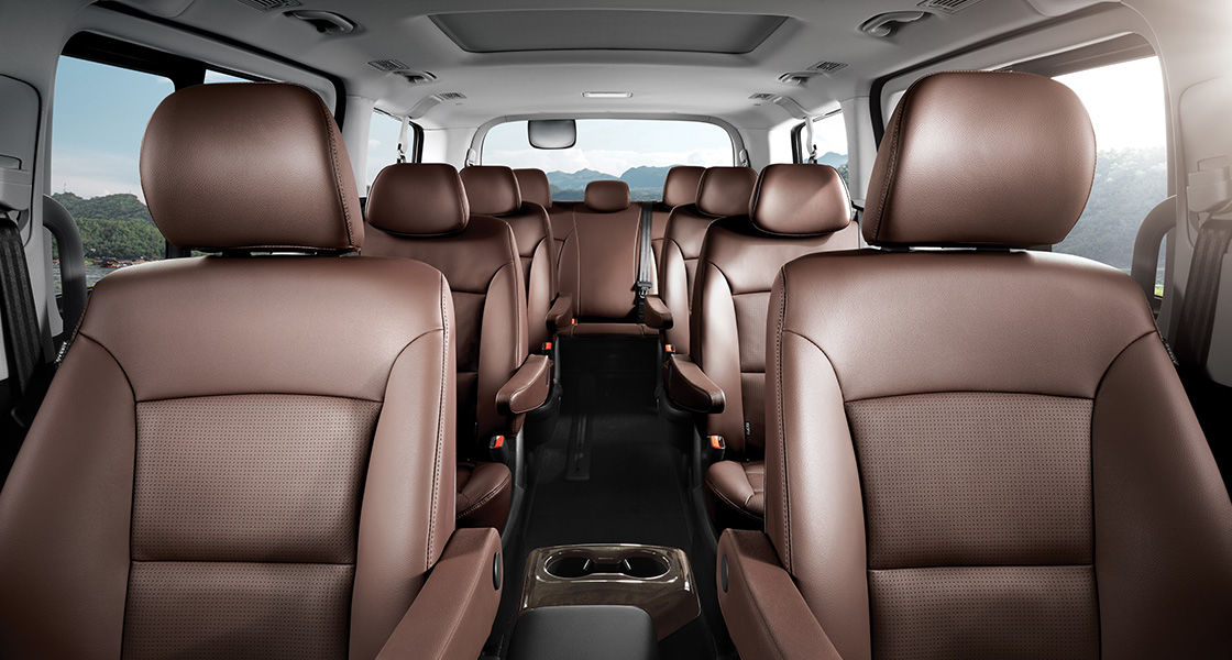 GRAND STAREX Urban 9-seater Exclusive (Brown Leather Seat)