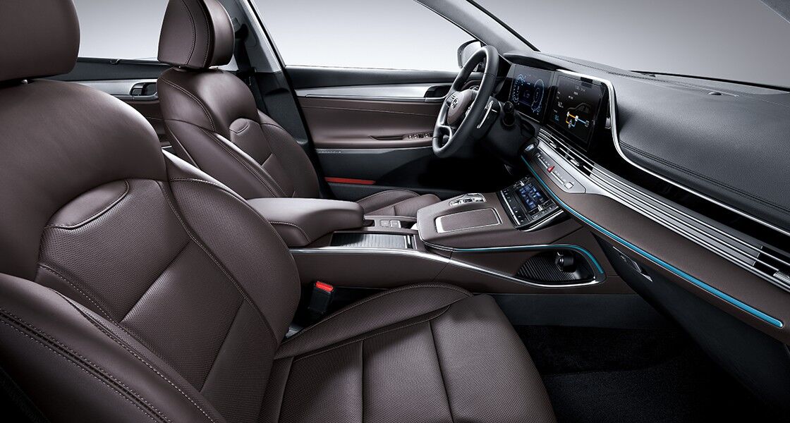 GRANDEUR Hybrid Brown Nappa leather seat