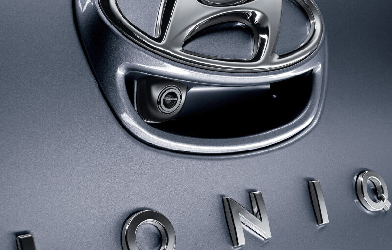 IONIQ Rearview camera (steering interlocked)
