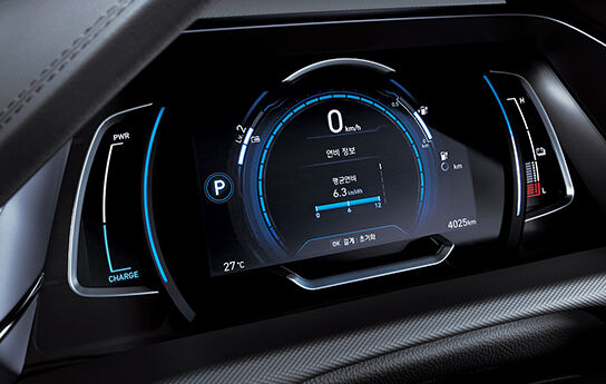 IONIQ Triple-mode virtual cluster (7″color LCD)