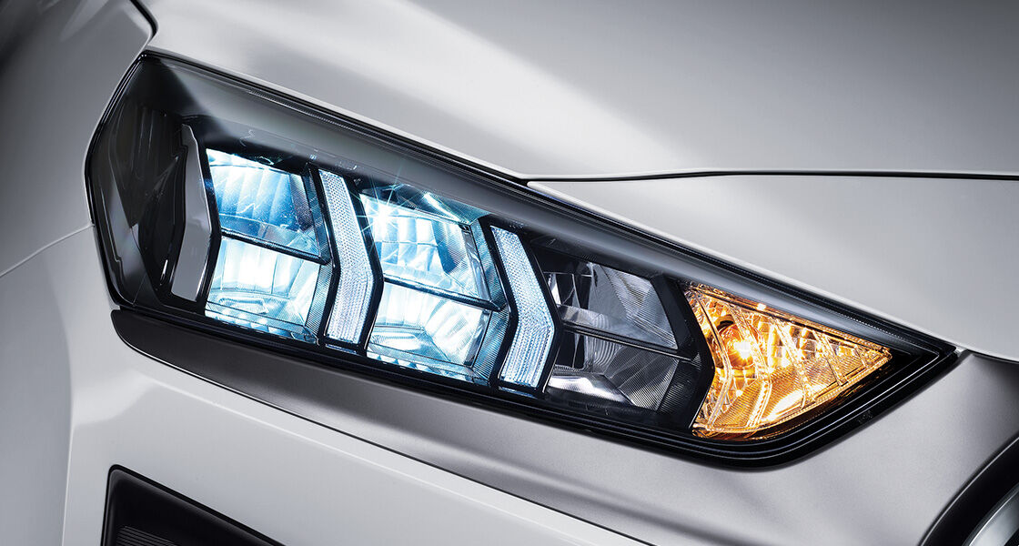 LED headlamp