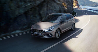 i30-gallery-01-thumb