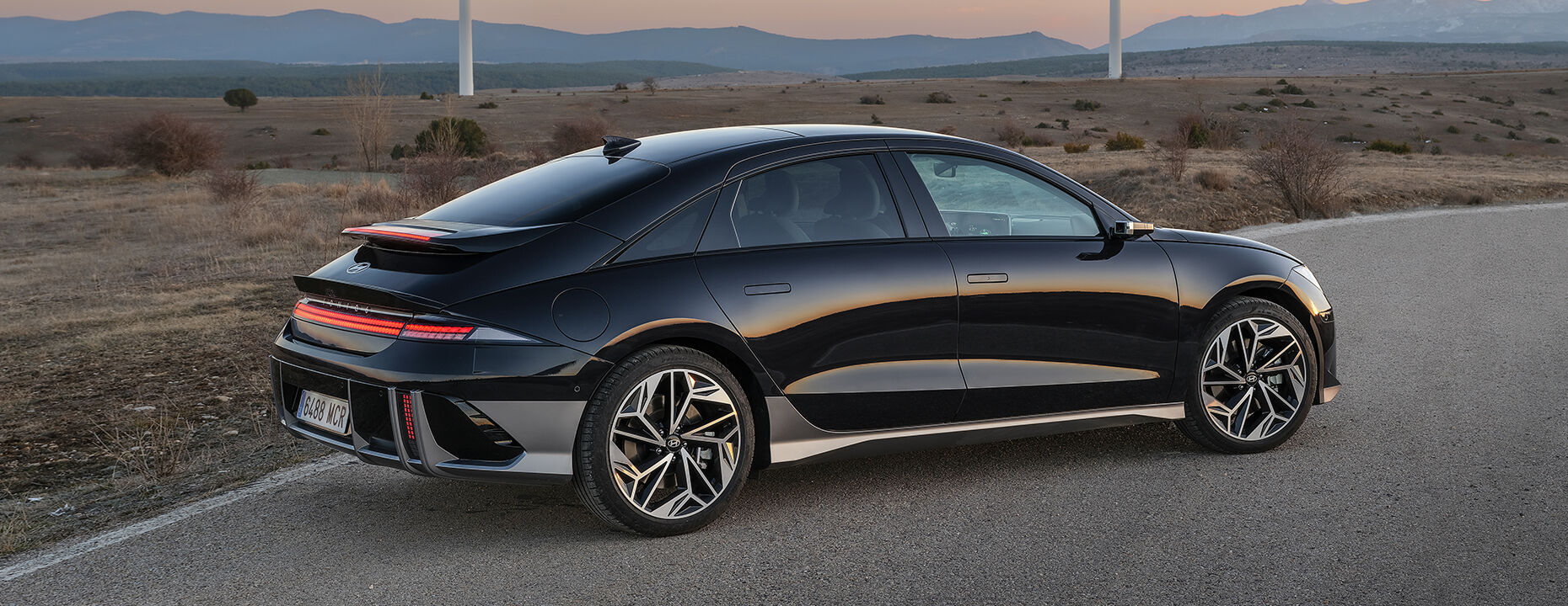 IONIQ 6