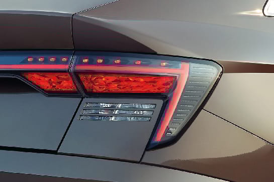 Feux arrière combinés