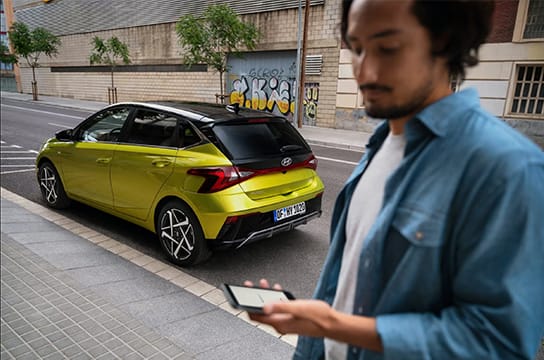 Établissez une connexion avec votre i20.