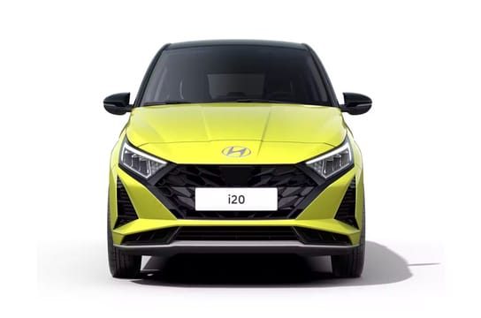 Au premier plan : le style sportif.