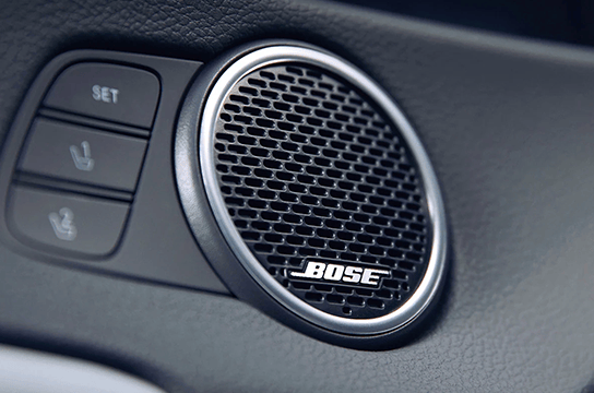 Chaîne audio de luxe BoseMD avec 12 haut-parleurs