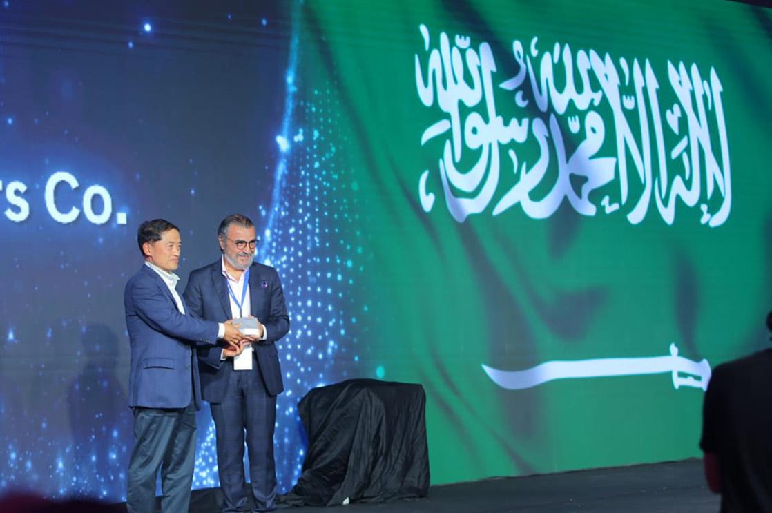 "جوائز هيونداي الإقليمية 2022 " شركة محمد يوسف ناغي للسيارات تحصد جائزة "أفضل موزع إقليمي" لشركة هيونداي