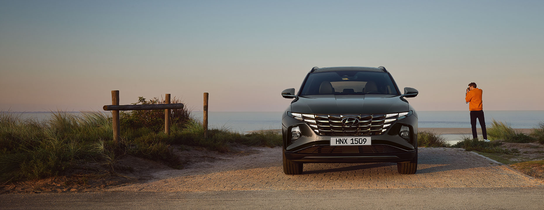 The all-new TUCSON highlights key visual