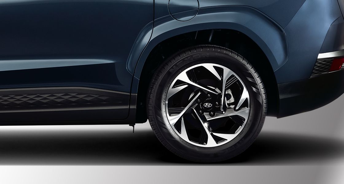 18" Alloy Wheels