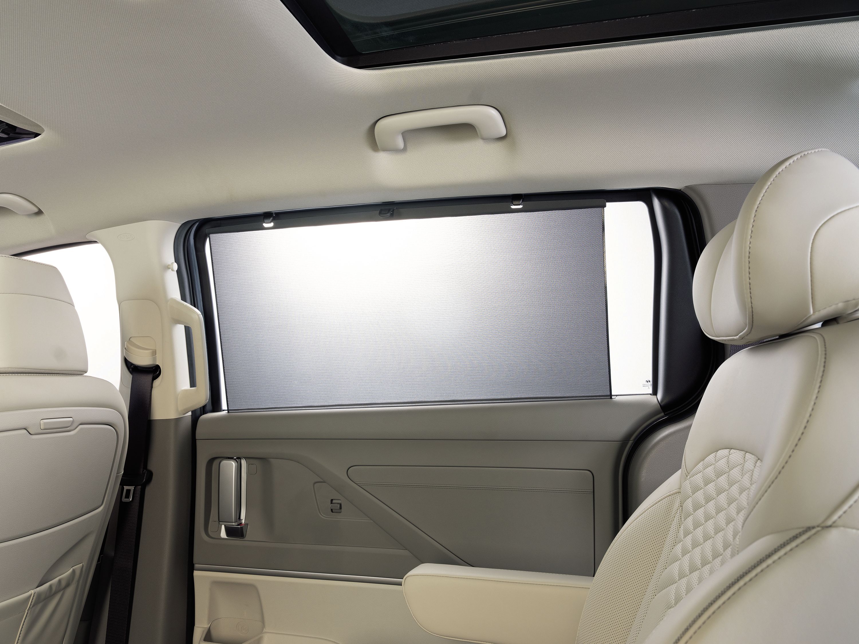 custin rear curtains