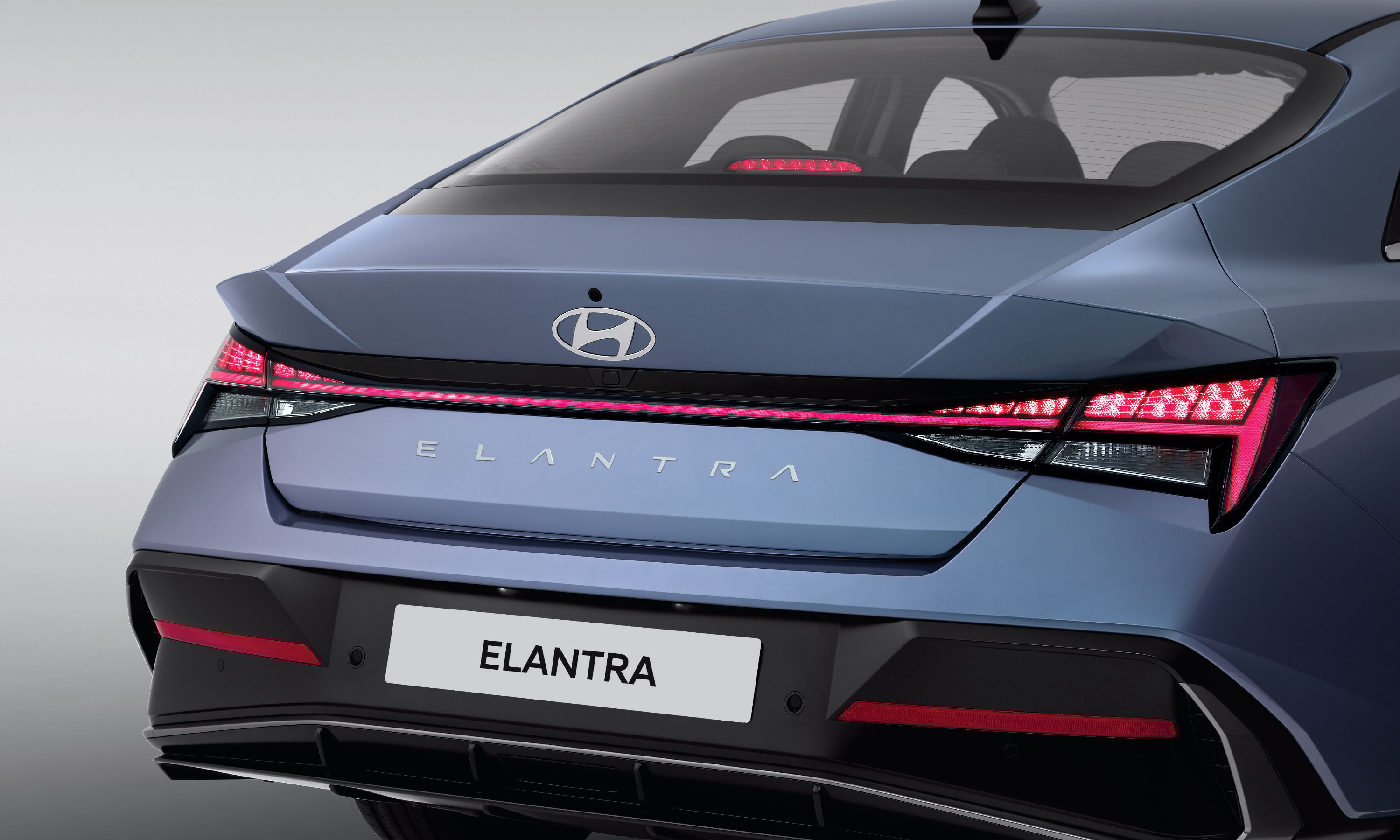 elantra-rear