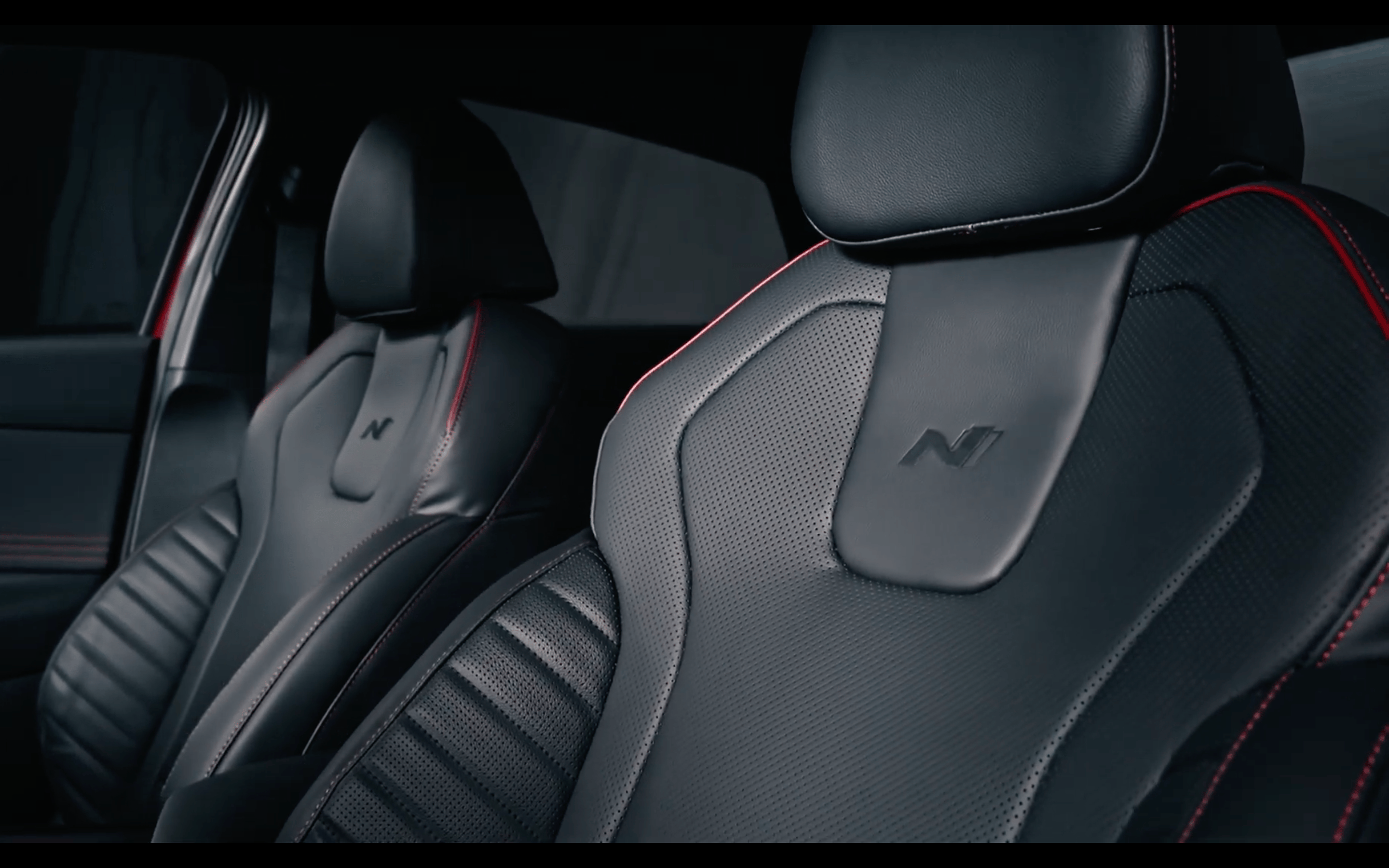 Hyundai Elantra interior seating