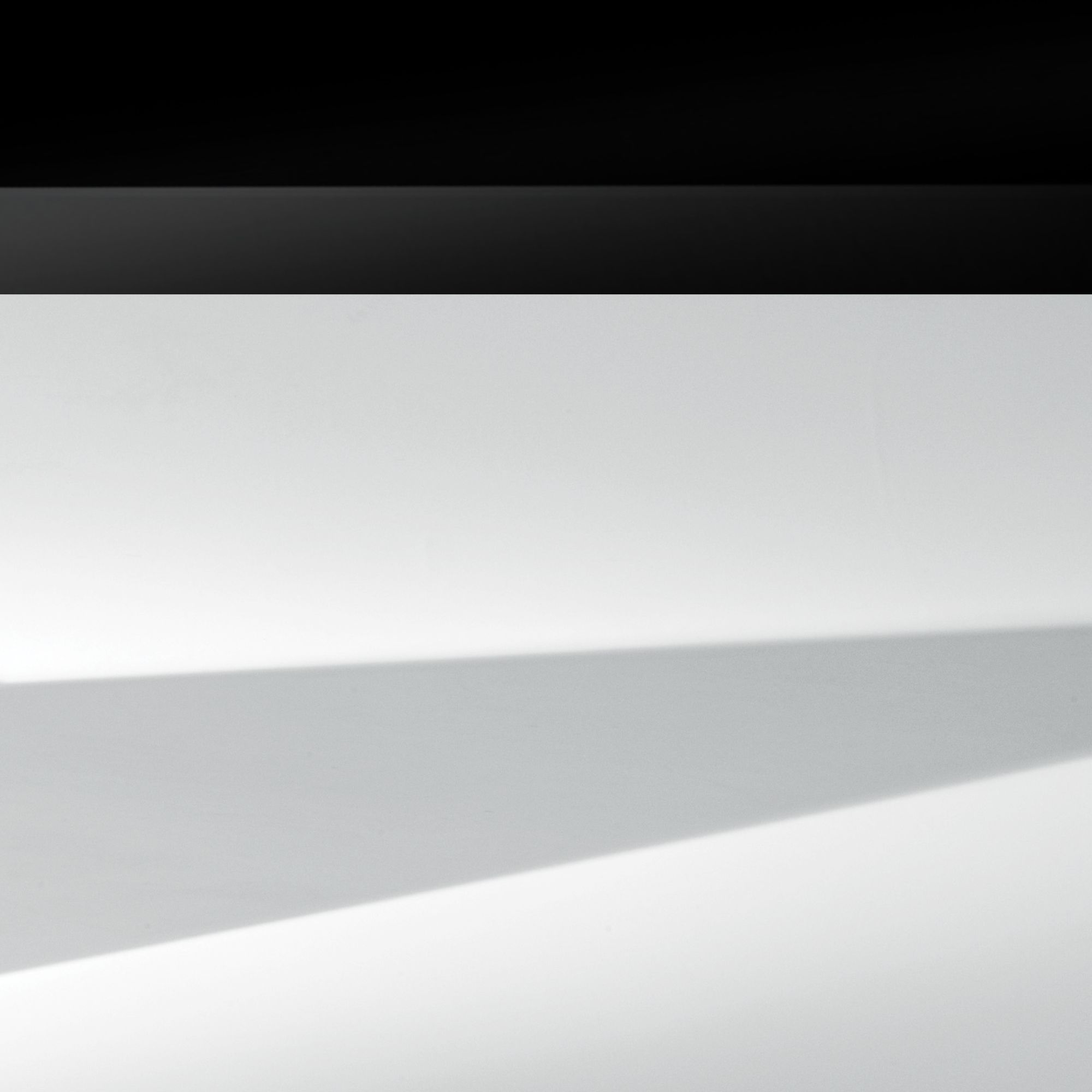 Creamy White Pearl with Black Roof