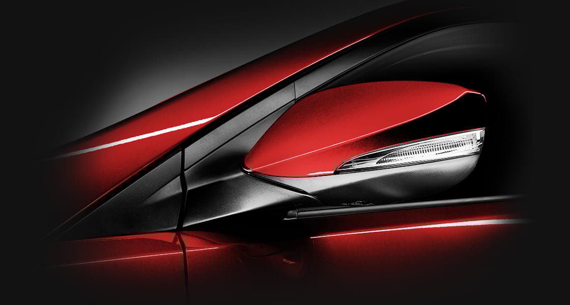 Closer view of outside mirror repeaters