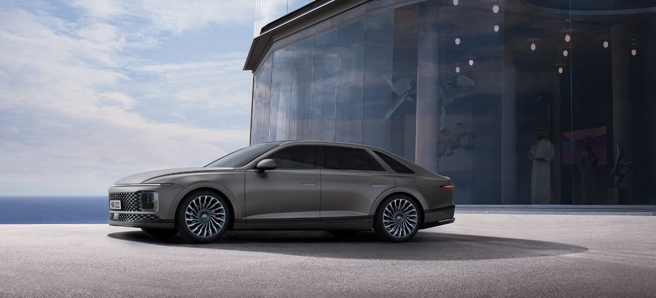 AZERA in front of the glassdome