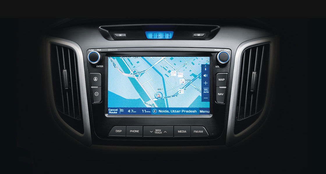 Center fascia with navigation screen