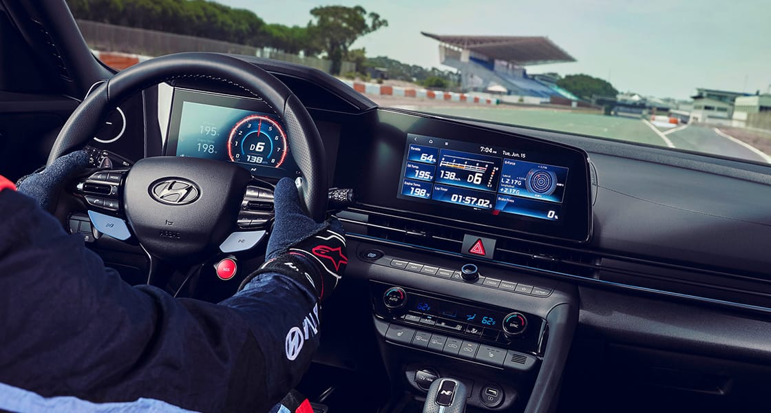 أنعش قيادتك على المسار