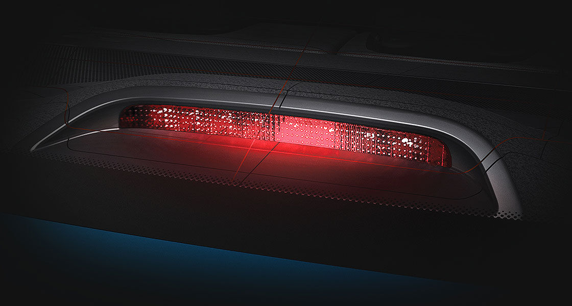 Closer view of high-mounted stop lamp