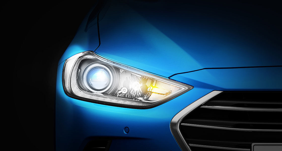 Closer view of projection headlamp with LED positioning lamp
