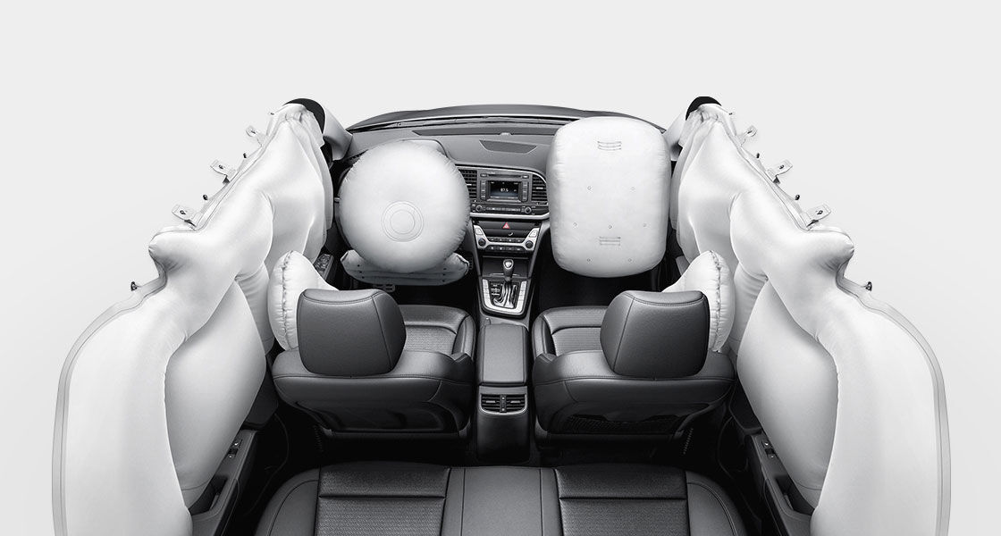 7-airbag system simulated in the interior