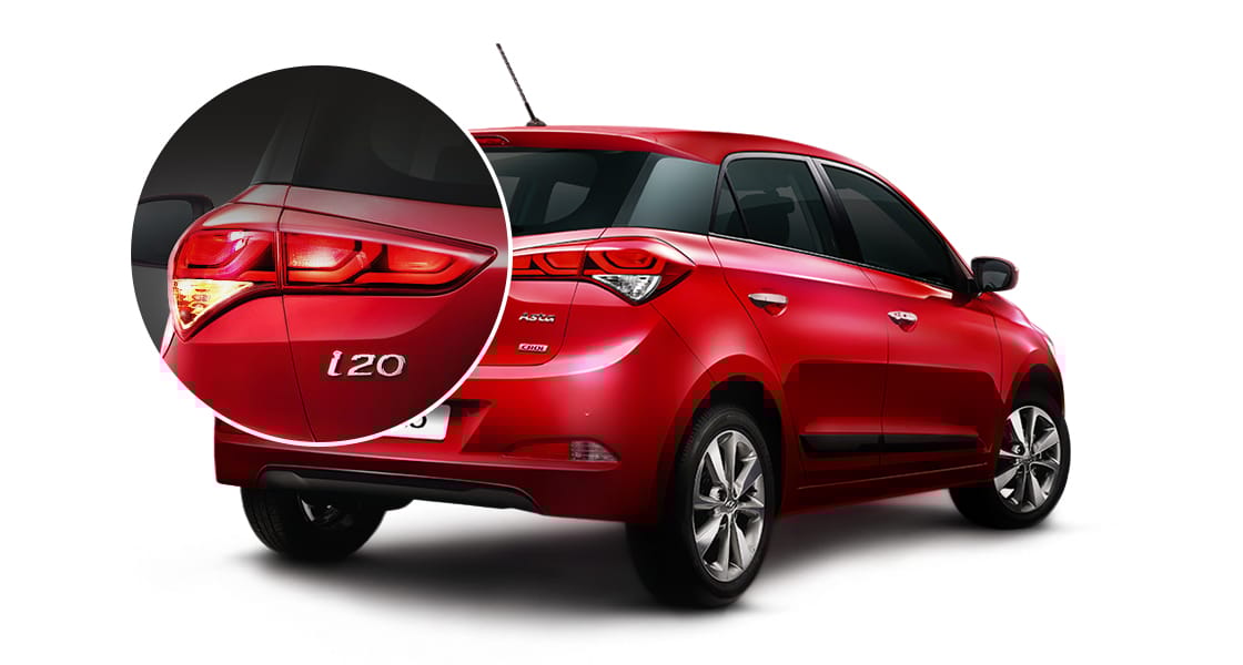 Closer view of rear combination lamp