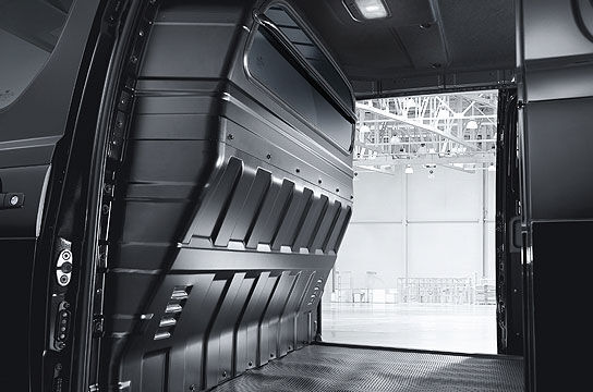 passenger/cargo space partition panel