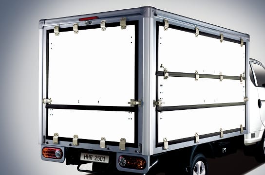 Sturdy cargo room structure