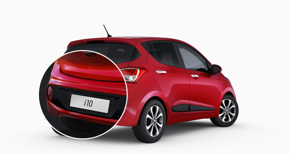 Rear bumper with contrasting insert